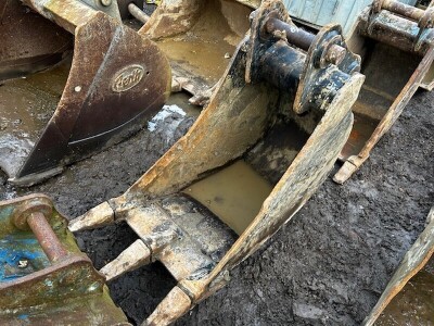 2ft JCB Digging Bucket