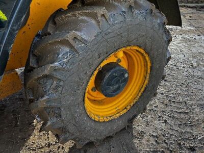 2015 JCB 535-95 Telehandler - 10