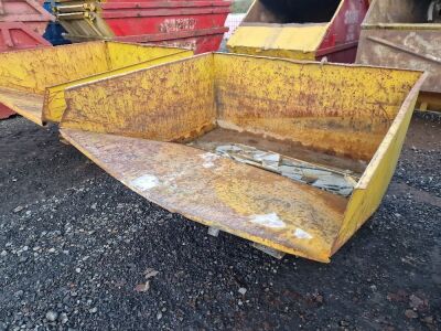 Contact 1500Kg Forklift Tipping Skip - 2