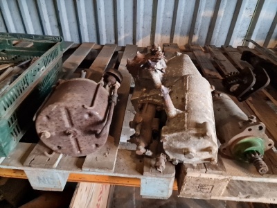 Bedford O Type Spares Etc. - 4