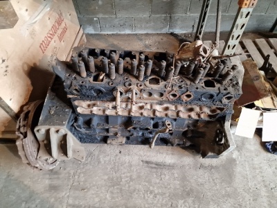 Cummins M11 Engine - 2