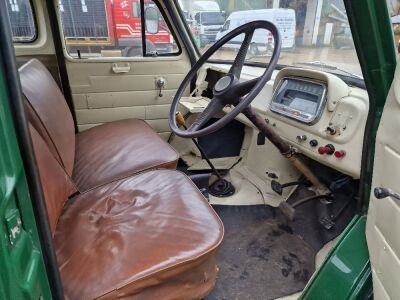 1958 Bedford J Type 4x2 Dropside Flat - 17