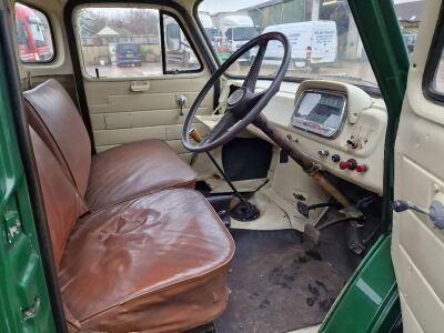 1958 Bedford J Type 4x2 Dropside Flat - 19
