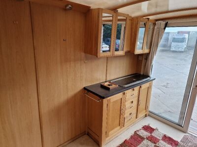 1954 Leyland Comet 4x2 Drawbar Motor Home - 21