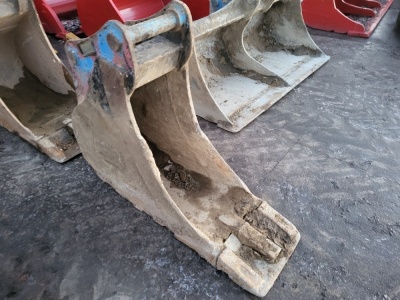 Hill 18" Digging Bucket - 65mm Pins - 4