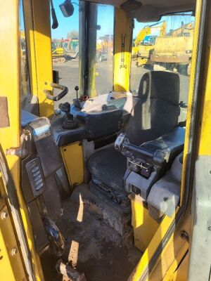 Caterpillar D5N LGP Pat Blade Dozer - 15