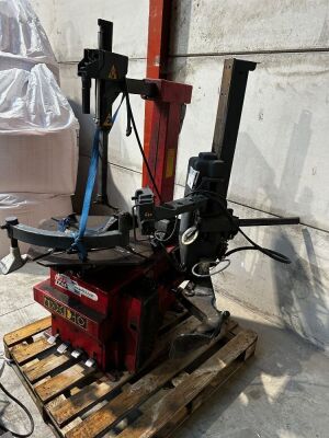 Promaxx 8240 Tyre Machine - 3