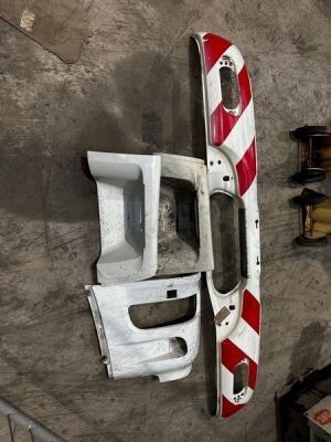 DAF XF Euro 5 Steps x 2, DAF XF Euro 5 Bumper, DAF XF Euro 5 Headlamp Surround