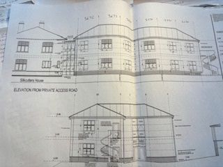 Quantity of Aluminium Windows & Doors - 8