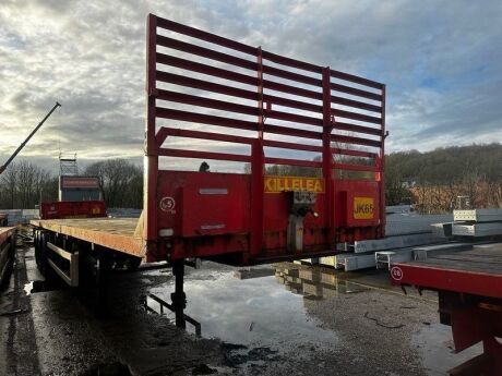 2005 SDC Triaxle Extending Flat Bed Trailer