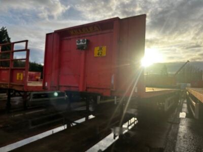 2002 SDC Triaxle Flat Bed Trailer