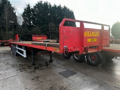 2003 Dennison Triaxle Exending Flat Bed Trailer