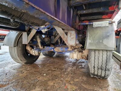 2000 Wilson Triaxle Flat Trailer - 7