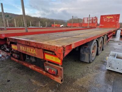 2001 M&G Triaxle Flat Trailer - 2