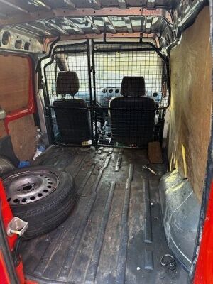2010 Ford Transit Connect 75 T200 Van - 5
