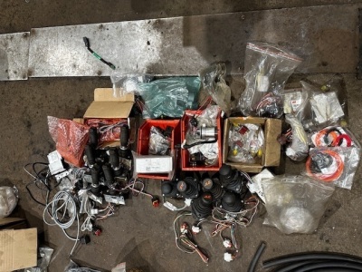 Quantity of Unused & Used JLG Electrical Spares - 4