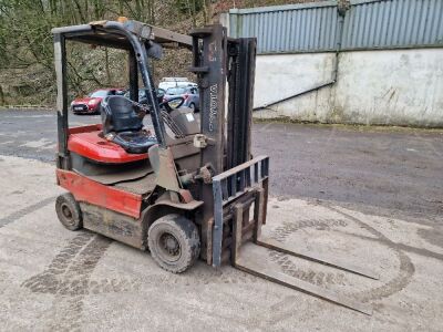 2002 Toyota 7FB15 Electric Forklift