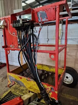 2006 Nifty HR12D Boom Lift - 9