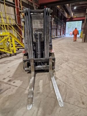 2006 Komatsu FD25T-16R Diesel Forklift - 6