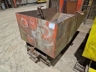 Forklift Tipping Skip - 6