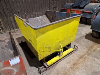 Forklift Tipping Skip - 6