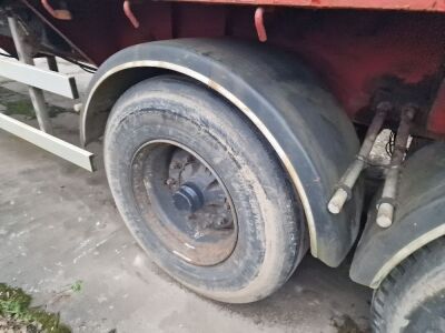 2004 SDC Triaxle Extending Flat Trailer - 18