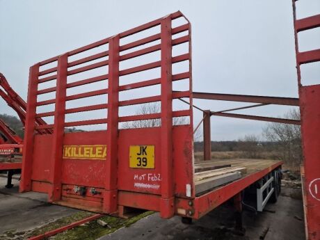 2007 SDC Triaxle Extending Flat Trailer