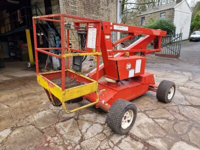 2006 Nifty HR12D Boom Lift