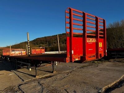 2004 SDC Triaxle Extending Flat Trailer - 2