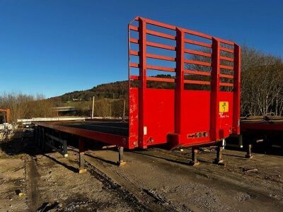 2004 SDC Triaxle Extending Flat Trailer