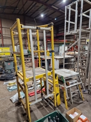Folding Platform on Wheels & 3 x Folding Alloy Steps - 5