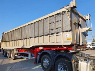 2014 Wilcox Alloy Body 75yrd3 Triaxle Tipping Trailer - 2