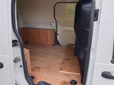 2013 Ford Transit Connect T220 Van - 10