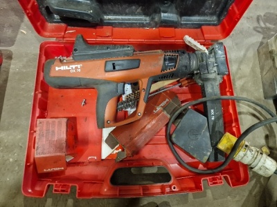 Hilti DX76 Powder Actuated Nailer