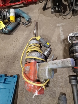 2x 110v SDS Drills - 4