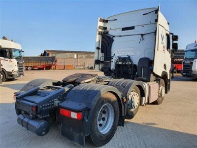 2017 Renault T480 Comfort 6x2 Midlift Tractor Unit - 3