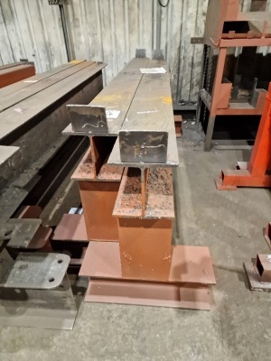 2x 2500mm Long Heavy Duty Stand - 3