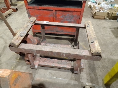 Pallet Truck with Frame - 4