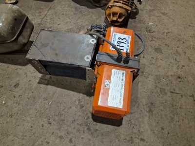 BDH500 500kg Electric Chain Hoist - 2