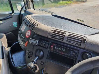 2011 DAF CF85 460 Day Cab 6x4 Tractor Unit - 19