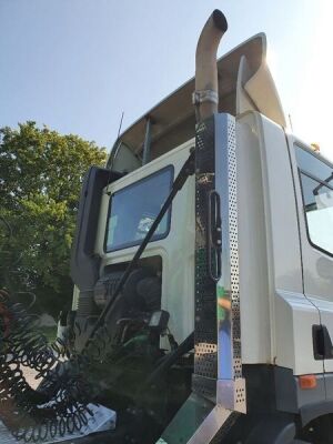 2011 DAF CF85 460 Day Cab 6x4 Tractor Unit - 26