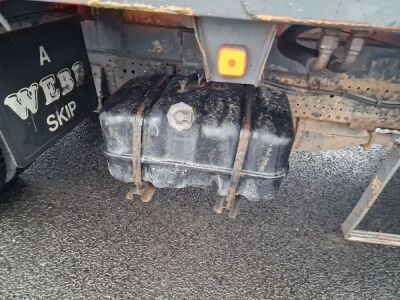 2011 Isuzu NPR-7 4x2 Telescopic Skip Loader - 16