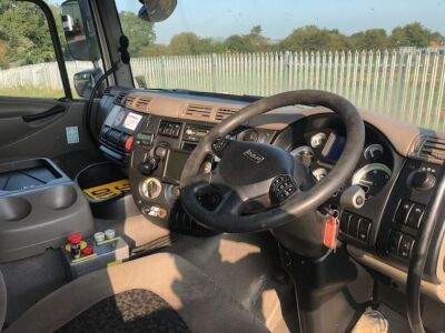 2010 DAF CF85 460 Day Cab 6x4 Tractor Unit - 18