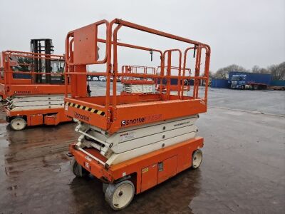 2016 Snorkel S4726E Scissor Lift - 4