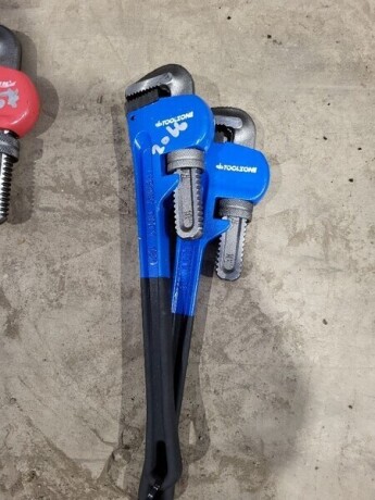 2 x 18inch Stilsons
