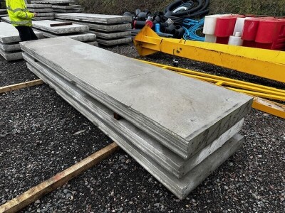 3x Concrete Panels