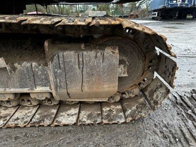 Hyundai 210LC-7A 21T Excavator - 5