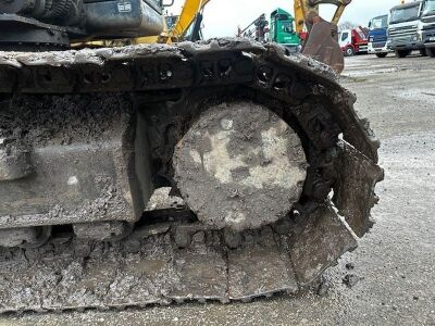 Hyundai 210LC-7A 21T Excavator - 13