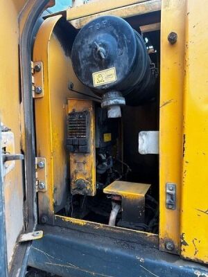 Hyundai 210LC-7A 21T Excavator - 19