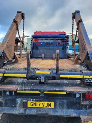 2017 Mercedes 1824 4x2 Skip Loader - 6